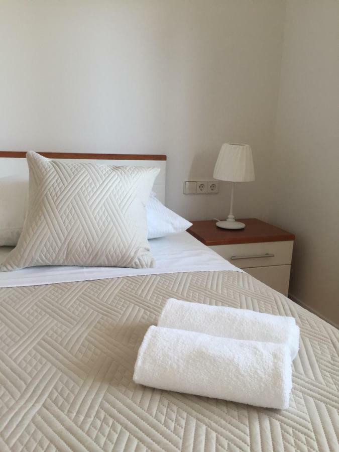Sea View Apartment With A Huge Terrace Pisak Esterno foto