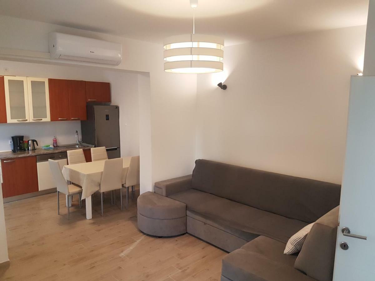 Sea View Apartment With A Huge Terrace Pisak Esterno foto